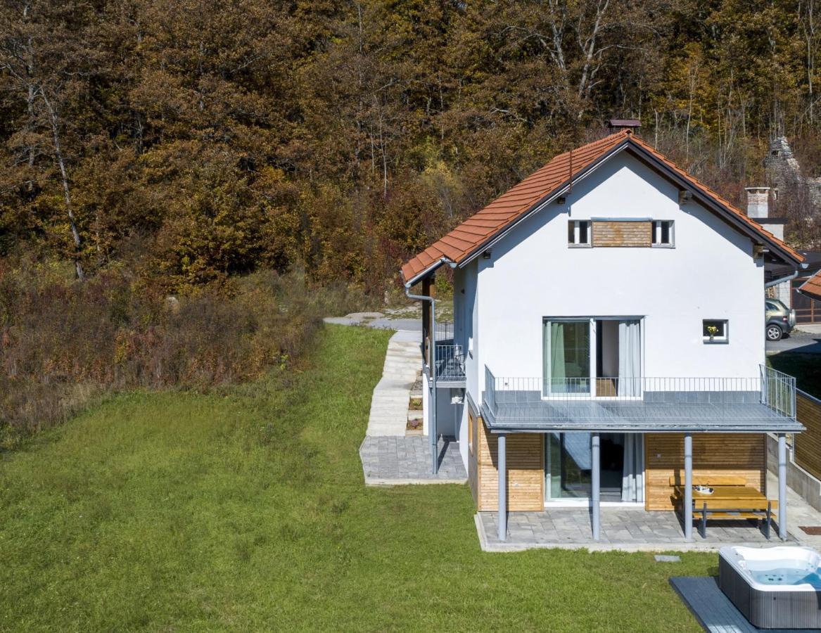Velebit Lodge Lovinac  外观 照片