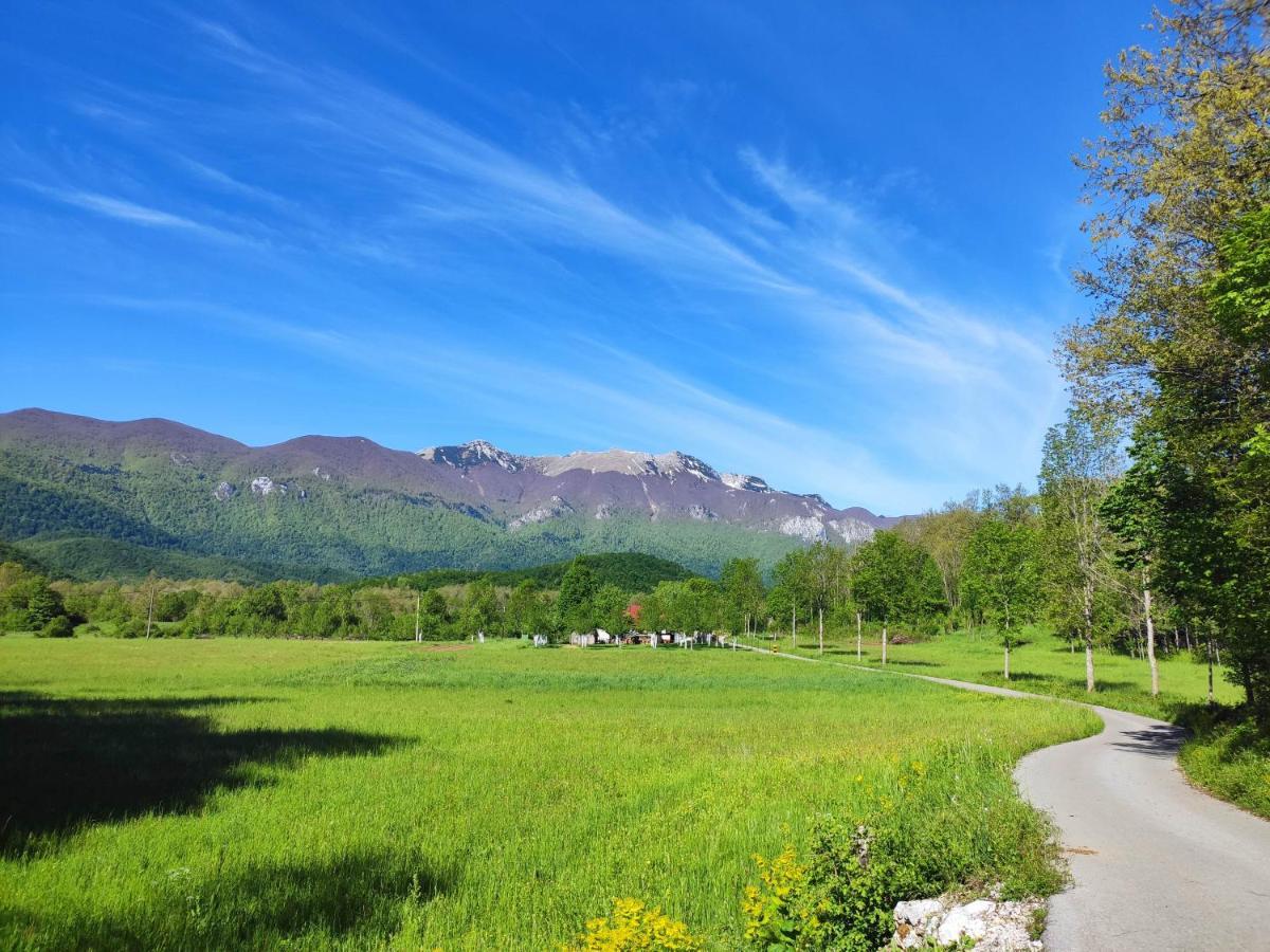 Velebit Lodge Lovinac  外观 照片