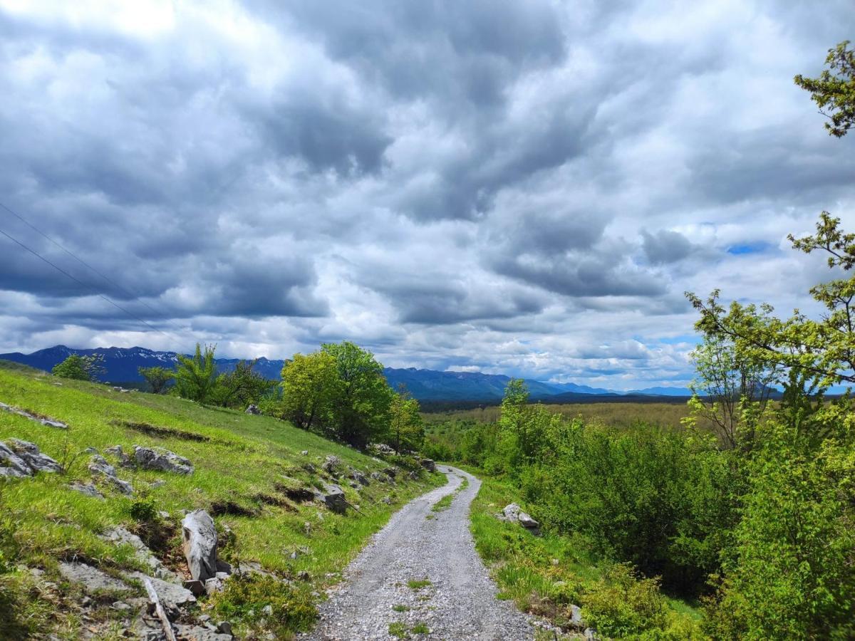 Velebit Lodge Lovinac  外观 照片